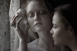 Lyssna till havet, 2013 (screentryck) av Elinleticia Högabo