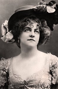 Marie Studholme 1875-1930, engelsk skådespelerska, 1907. av Ellis and Walery