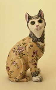 Figur av en katt (tennglaserat lergods)
