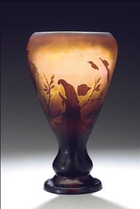 Vas, ca 1915 av Emile Galle