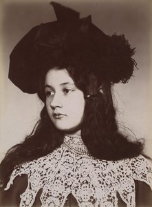 Denise Zola, ca. 1900. av Emile Zola
