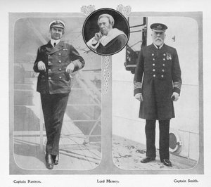 Arthur Henry Rostron, kapten på RMS Carpathia som räddade Titanic-överlevande (till vänster), Lord Mersey som ledde Titanic Commission of Inquiry (mitten) och Edward John Smith, Kapten på Titanic (till vänster). av English Photographer