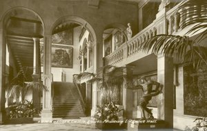 Bowes Museum, Barnard Castle, County Durham (s/v foto) av English Photographer