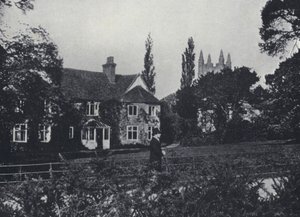 Canon Kingsley and his Home, Eversley Rectory, Hampshire (s/v foto) av English Photographer