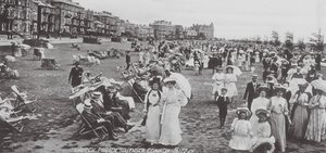 Church Parade, Southsea Common (svartvitt foto) av English Photographer