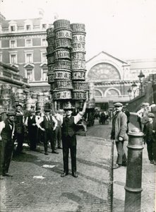 Covent Garden Market, London av English Photographer