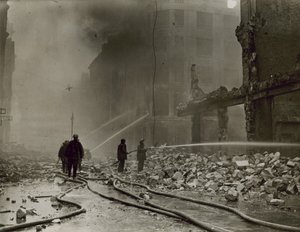 Skador i City of London av English Photographer