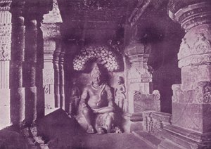 Figur av Indra, Ellora Caves av English Photographer
