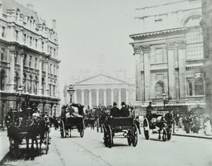 Från Queen Victoria Street till Mansion House Street med Royal Exchange, City of London, 1895 av English Photographer