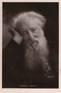 General William Booth, grundare av Frälsningsarmén (s/v-foto) av English Photographer