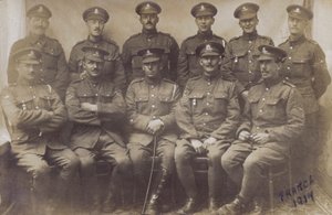 Grupp engelska soldater, första världskriget, Frankrike 1917 (s/v foto) av English Photographer