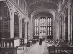 Guildhall Library, med byst av Chaucer av English Photographer