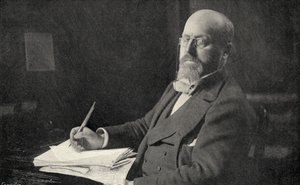 Henry James (1843-1916) i sitt arbetsrum av English Photographer