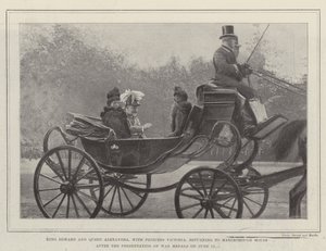 Kung Edward och drottning Alexandra, tillsammans med prinsessan Victoria, återvänder till Marlborough House efter utdelningen av krigsmedaljer den 12 juni av English Photographer