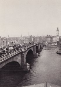 London: London Bridge (s/v foto) av English Photographer
