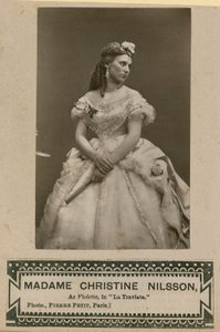 Madame Christine Nilsson som Violetta i La Traviata av English Photographer