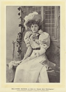 Miss Ethel Haydon, som Alice i Dandy Dick Whittington av English Photographer