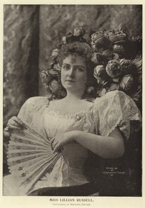 Fröken Lillian Russell av English Photographer