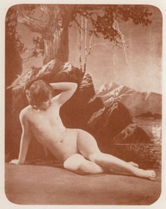 Nudistisk konst: Lady of the Lake (svartvitt foto) av English Photographer