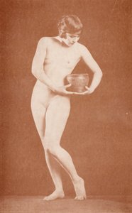 Nudistkonst: Parthenia (svartvitt foto) av English Photographer