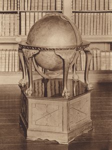 Oxford: Oriel College, en 1700-tals globe i biblioteket (s/v-foto) av English Photographer