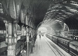 Paddington Station, allmän utsikt över plattformarna (s/v foto) av English Photographer