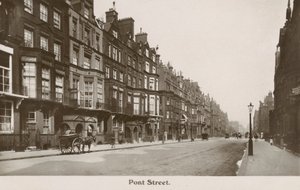 Pont Street, London (s/v foto) av English Photographer