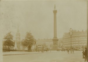 Vykort med en bild av Trafalgar Square av English Photographer