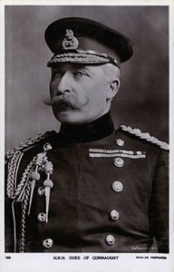 Prins Arthur, hertig av Connaught, tredje son till drottning Victoria och prins Albert (s/v foto) av English Photographer