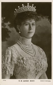 Queen Mary, gemål till kung George V (s/v foto) av English Photographer