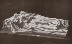 Liggande figurer av drottning Victoria och prinsgemalen i Frogmore-mausoleet av English Photographer