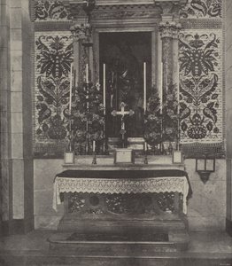 Sidoaltare, latinska kyrkan, Nasaret, ska stå över platsen för Josefs hem, där Jesus växte upp av English Photographer