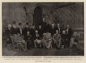 Taldag på Wellington College, en grupp av kungliga framstående besökare av English Photographer