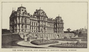 Bowes Museum, som precis öppnat på Barnard Castle, Durham av English Photographer