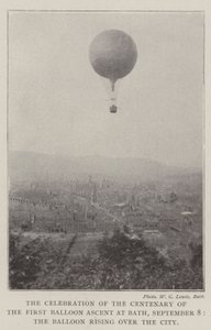 Firandet av hundraårsminnet av den första ballonguppstigningen i Bath, 8 september, ballongen stiger över staden av English Photographer