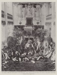 Begravningen av den avlidne prins Alfred av Saxe-Coburg-Gotha, blommiga hyllningar runt Bier i kyrkan Schloss Friedenstein av English Photographer