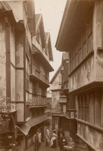 The International Health Exhibition at South Kensington: Reproduction of London in the Olden Time av English Photographer