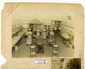 The North Theatre, St. Thomas Hospital, 1908 (sepiafoto) av English Photographer