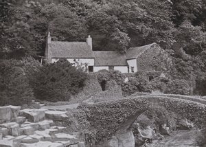 The Old Mill, Jesmond Dene (s/v foto) av English Photographer
