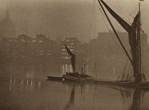 Nattens skuggor faller långsamt över Londonfloden (svartvitt foto) av English Photographer
