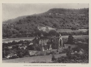 Tintern Abbey, köpt av regeringen från hertigen av Beaufort av English Photographer