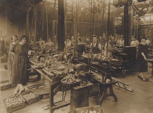 Oidentifierat engelskt ingenjörsarbete, tidigt 1900-tal (svartvitt foto) av English Photographer