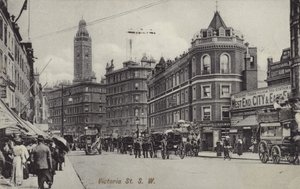 Victoria St, S W av English Photographer