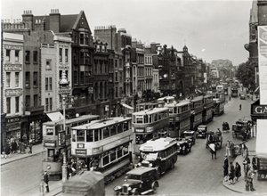 Whitechapel High Street, London, ca 1930 av English Photographer