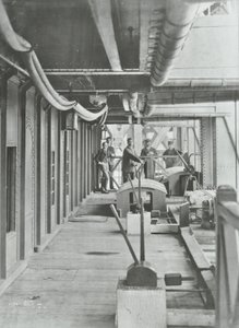 Woolwich Ferry: hydraulisk spakplattform för nordponton, 1896 av English Photographer