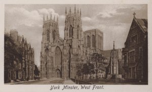 York Minster, West Front (s/v foto) av English Photographer