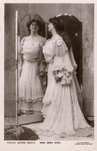 Zena Dare, engelsk sångerska och skådespelerska (s/v foto) av English Photographer
