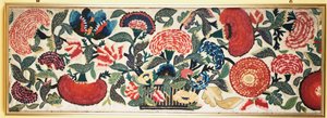 En filt- och applikationspanel med broderade sidenhöjdpunkter som visar nejlikor, tulpaner och andra blommor som svämmar över från en korg mot en mald elfenbensull, ca 1730-40 av English School