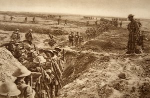 Brittiskt infanteri går framåt i framryckningen mot Cambrai, 1914-19 av English School
