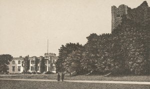 Castle Front and Keep (litho) av English School